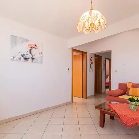Dedic Krk Apartment *